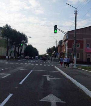 У Нововолинську встановили світлофори зі звуковими повідомленнями