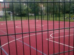 Сантехмонтаж побудували якісний спортивний майданчик по вулиці Сірка (ФОТО після грози) Сантехмонтаж побудували якісний спортивний майданчик по вулиці Сірка (ФОТО після грози)