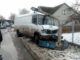 Водій буса «Mercedes» врізався в опору лінії електропередач і залишив декілька вулиць без світла! Водій буса «Mercedes» врізався в опору лінії електропередач і залишив декілька вулиць без світла!