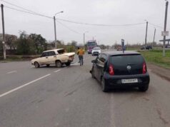 ДТП на об’їзній: зіткнулися Volkwagen та ВАЗ ДТП на об'їзній: зіткнулися Volkwagen та ВАЗ