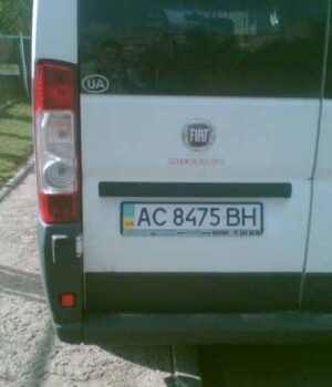 "Тобі голову поцарапати?" - урок від автохама