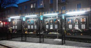 Скільки коштує стела Героїв (ДОКУМЕНТИ) Скільки коштує стела Героїв (ДОКУМЕНТИ)