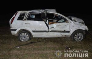 У Ковельському районі легковик врізався у дерево, постраждали жінки із Нововолинська У Ковельському районі легковик врізався у дерево