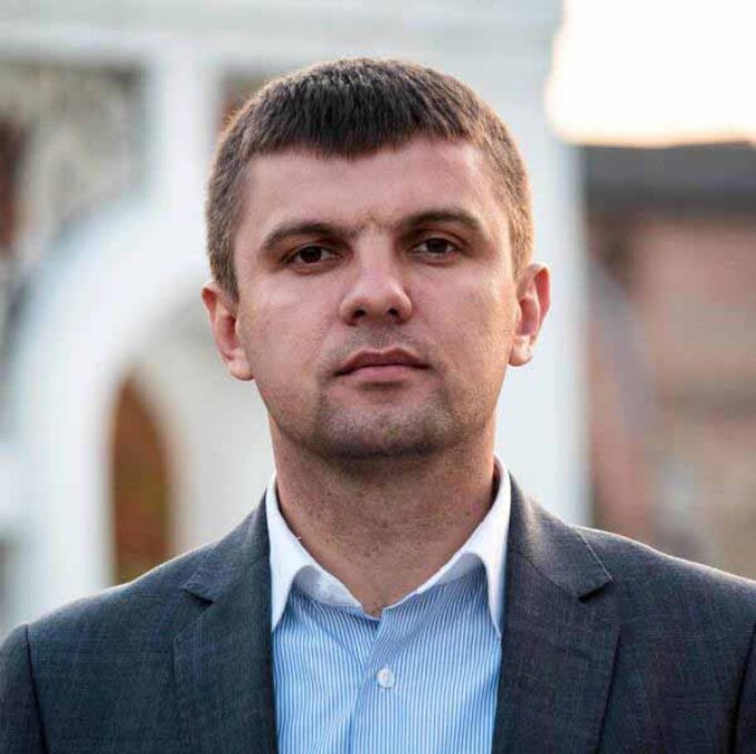 Нардеп Гузь голосував за суддів, які переслідували активістів Майдану Нардеп Гузь голосував за суддів