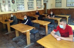 П’ятьох нововолинців призвали на строкову службу П'ятьох нововолинців призвали на строкову службу