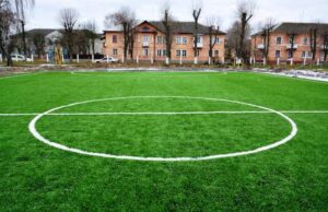 Лише перед виборами влада Нововолинська виділила кошти на добудову стадіону у Благодатному, а просили ще... Лише перед виборами влада Нововолинська виділила кошти на добудову стадіону у Благодатному