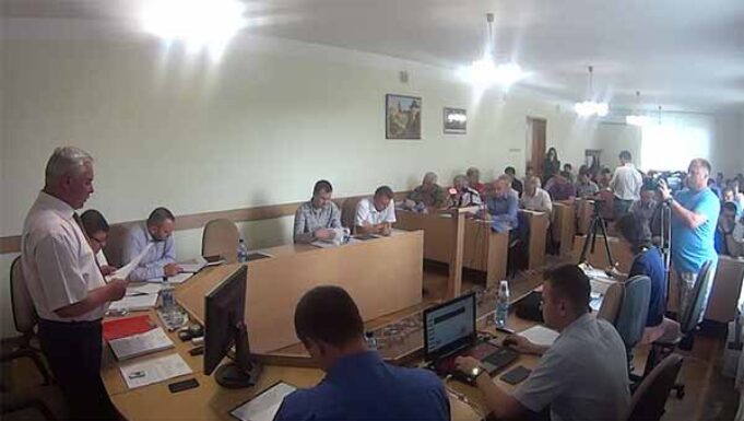 Сесія міської ради: звіт поліції, прокуратури, звернення та нові міські програми Сесія міської ради: звіт поліції