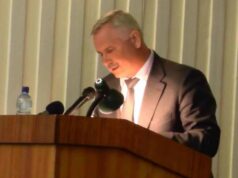 Мер Віктор Сапожніков відзвітував про роботу у 2013 році Мер Віктор Сапожніков відзвітував про роботу у 2013 році