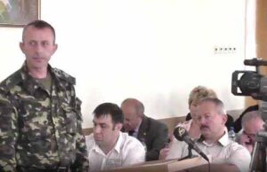 Депутати “скинуться” на бронежилети нововолинським хлопцям Депутати "скинуться" на бронежилети нововолинським хлопцям