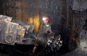 В шахту № 10 планують вкласти ще півмільярда В шахту № 10 планують вкласти ще півмільярда