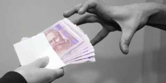 “На бронежилети” почали збирати шахраї "На бронежилети" почали збирати шахраї