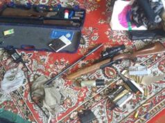 У нововолинця вилучили канабіс та зброю. ФОТО У нововолинця вилучили канабіс та зброю. ФОТО