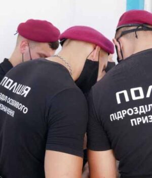 За святкові вихідні у Нововолинську поліцейські зафіксували 65 правопорушень