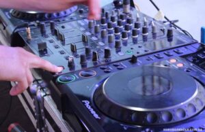 До дня шахтаря у Нововолинську проведуть онлайн вечірку відомих ді-джеїв України До дня шахтаря у Нововолинську проведуть онлайн вечірку відомих ді-джеїв України