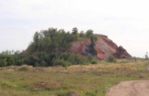 Сапожніков за 22 роки не спромігся вберегти адмінприміщення шахти №8 Сапожніков за 22 роки не спромігся вберегти адмінприміщення шахти №8