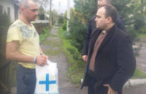 Нововолинські шахтарі перекрили автошляхи і чекають новин з Кабміну (ВІДЕО) Нововолинські шахтарі перекрили автошляхи і чекають новин з Кабміну (ВІДЕО)