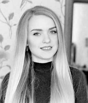 Cеред членів екіпажу літака