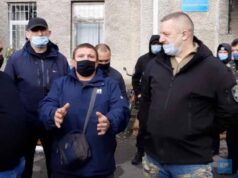 У Нововолинську протестують шахтарі: вимагають звільнити гендиректора “Волиньвугілля” У Нововолинську протестують шахтарі: вимагають звільнити гендиректора "Волиньвугілля"