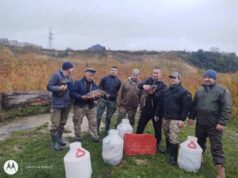 У водойми Нововолинська рибалки випустили пів тонни риби У водойми Нововолинська рибалки випустили пів тонни риби