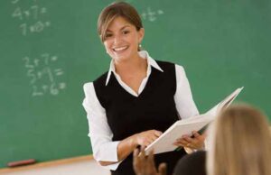 Другий міський конкурс “Молодий учитель року” Другий міський конкурс "Молодий учитель року"