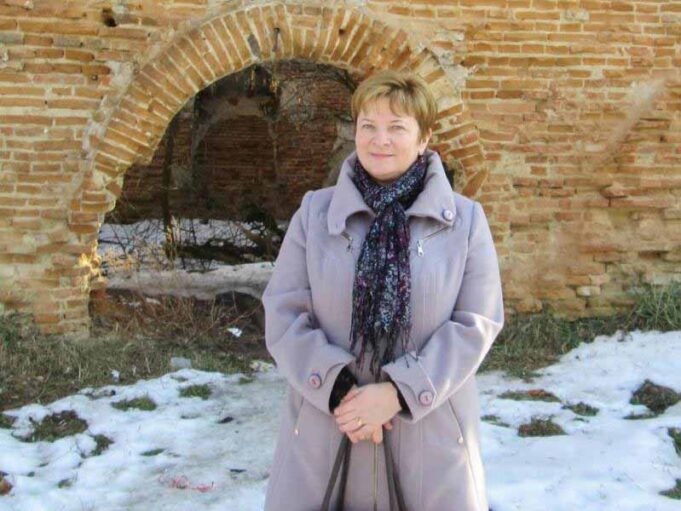 Нововолинськ прощатиметься з відомою поетесою Світланою Костюк Нововолинськ прощатиметься з відомою поетесою Світланою Костюк
