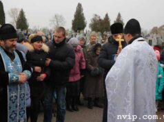 Героя Анатолія Артеменка зустрічали всім селом (ФОТО/ВІДЕО) Героя Анатолія Артеменка зустрічали всім селом (ФОТО/ВІДЕО)