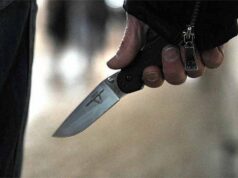 Бійка з різаниною закінчилась нападом на поліцейських, що прибули на виклик Бійка з різаниною закінчилась нападом на поліцейських