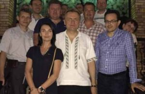 Борис Бабійчук засідав з “Самопоміччю” у луцькому кафе Борис Бабійчук засідав з "Самопоміччю" у луцькому кафе