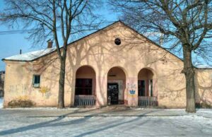 Лазня у Благодатному: селищна рада судиться зі спадкоємцем Лазня у Благодатному: селищна рада судиться зі спадкоємцем