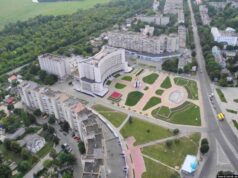 Активісти та політики вимагатимуть від влади змінити виборчі правила, створити антикорупційний суд та обмежити недоторканість... Активісти та політики вимагатимуть від влади змінити виборчі правила