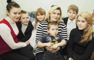 Сім’я з Нововолинська просить небайдужих допомогти врятувати маму Сім’я з Нововолинська просить небайдужих допомогти врятувати маму