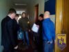 “АЗОВ” приніс на сесію міськради 3 бутлі використаних шприців "АЗОВ" приніс на сесію міськради 3 бутлі використаних шприців
