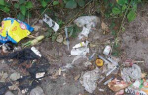 На 15-му мікрорайоні знайшли купу шприців На 15-му мікрорайоні знайшли купу шприців