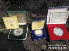 Викрали з будинку сейф із колекційними монетами та документами на понад 30 тисяч гривень Викрали з будинку сейф із колекційними монетами та документами на понад 30 тисяч гривень