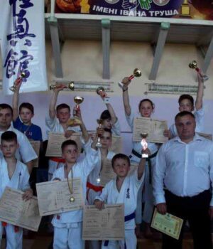 1_113 Нововолинці на Всеукраїнському турнірі з кіокушин-кан карате: нагороди