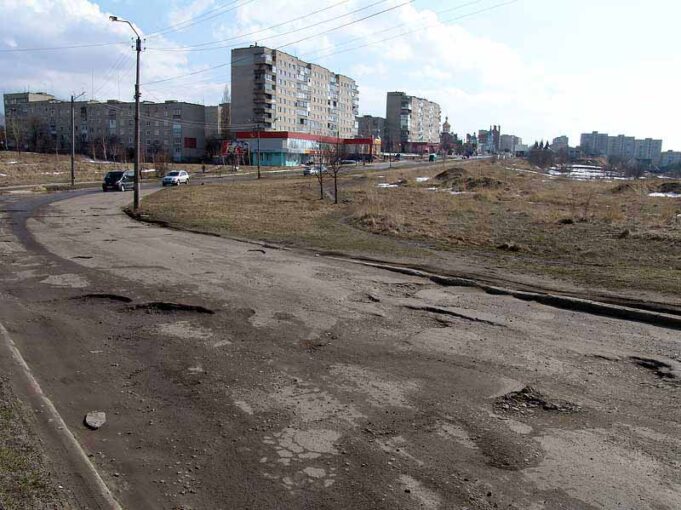 Стан доріг у м. Нововолинську Стан доріг у м. Нововолинську