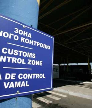 2023612 Розмитнений перший автомобіль на іноземній реєстрації