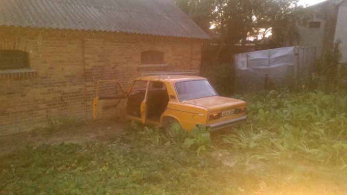 У Нововолинську «ВАЗ» врізався у паркан, п’яного водія госпіталізували У Нововолинську «ВАЗ» врізався у паркан