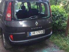 Мешканка міста зустріла вранці своє авто із розбитим склом Мешканка міста зустріла вранці своє авто із розбитим склом