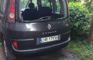 Мешканка міста зустріла вранці своє авто із розбитим склом Мешканка міста зустріла вранці своє авто із розбитим склом