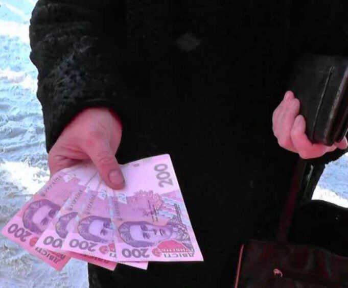 Нововолинці зібрали 17 тисяч для Євромайдану Нововолинці зібрали 17 тисяч для Євромайдану