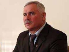 Суд зобов’язав Сапожнікова надати інформацію щодо надання землі та квартир чиновникам Суд зобов'язав Сапожнікова надати інформацію щодо надання землі та квартир чиновникам