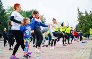 Фітнес-ранок: святкування Дня Нововолинська на площі Чорновола Фітнес-ранок: святкування Дня Нововолинська на площі Чорновола