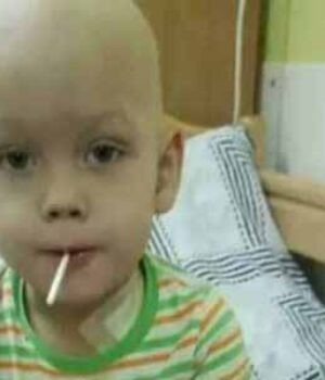 Маленький Ромчик із Нововолинська потребує нашої допомоги