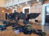 Від творчості до волонтерства. Працівники Палацу культури плетуть сітки та шиють подушки Від творчості до волонтерства. Працівники Палацу культури плетуть сітки та шиють подушки