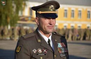 Зеленський відзначив командира 14 ОМБР орденом Богдана Хмельницького ІІ ступеня Зеленський відзначив командира 14 ОМБР орденом Богдана Хмельницького ІІ ступеня