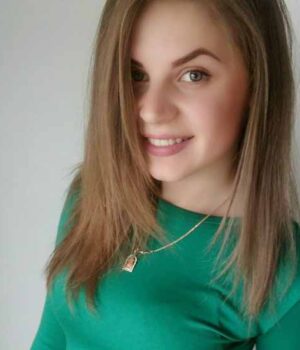 30221539_186320902172383_44651382191139602_n Дівчина