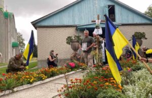 29 серпня, у Свято-Духівському соборі відбувся чин погребіння загиблого воїна Олександра Заколодного 29 серпня