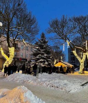 У Нововолинську триває благодійний Різдвяний марафон