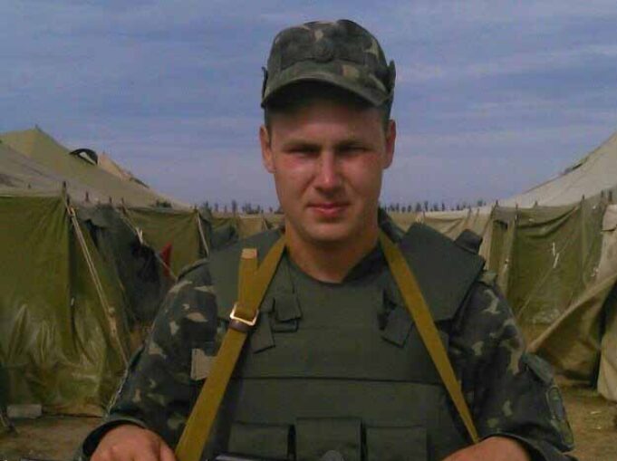 На Луганщині загинув герой Олександр Смирнов На Луганщині загинув герой Олександр Смирнов